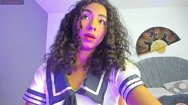 khaliope online show from November 2025 12:56:02 AM