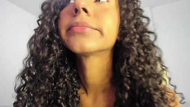 khaliope online show from April 2026 07:58:01 PM