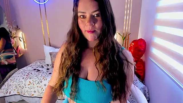 lena paulxo online show from July 2026 04:10:01 PM