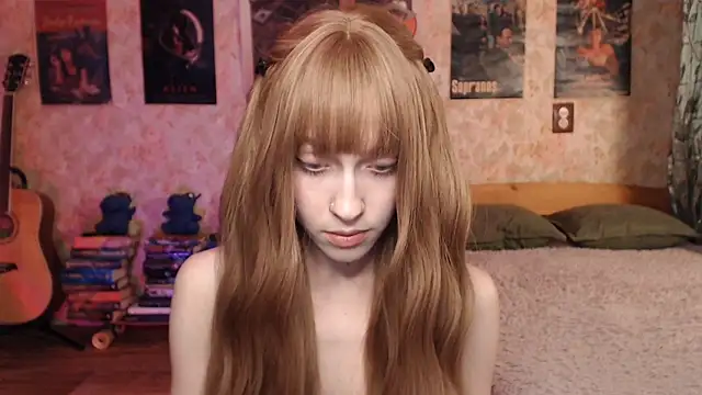 Friendly Ellie online show from November 2025 01:14:02 PM