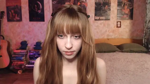 Friendly Ellie online show from February 2026 12:04:02 AM