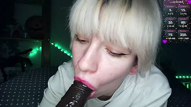 Snapshot of cruellagoth666 chatting on December 2024 06:11:01 PM cruellagoth666 online show from December 2024 06:11:01 PM