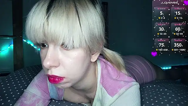 Snapshot of cruellagoth666 chatting on December 2024 04:20:01 PM cruellagoth666 online show from December 2024 04:20:01 PM