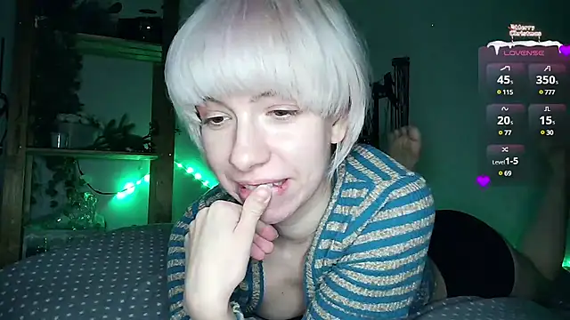 Snapshot of cruellagoth666 chatting on December 2024 01:26:02 AM cruellagoth666 online show from December 2024 01:26:02 AM