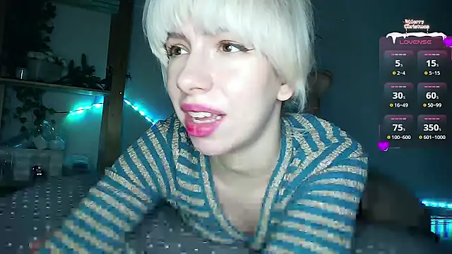 Snapshot of cruellagoth666 chatting on January 2025 04:24:01 PM cruellagoth666 online show from January 2025 04:24:01 PM