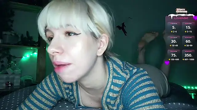 Snapshot of cruellagoth666 chatting on January 2025 03:55:02 PM cruellagoth666 online show from January 2025 03:55:02 PM