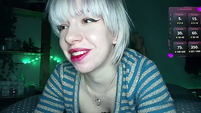 Snapshot of cruellagoth666 chatting on February 2025 03:28:02 PM cruellagoth666 online show from February 2025 03:28:02 PM