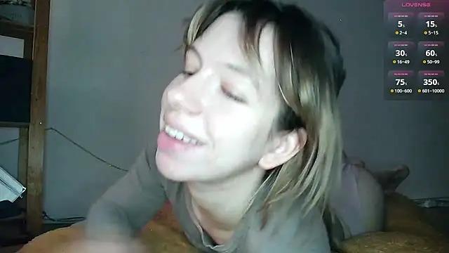 Snapshot of cruellagoth666 chatting on October 2025 10:49:02 AM cruellagoth666 online show from October 2025 10:49:02 AM