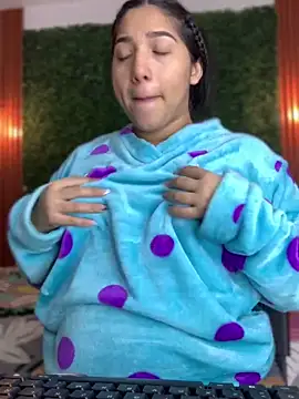 Amandanauty online show from January 2025 02:14:02 AM