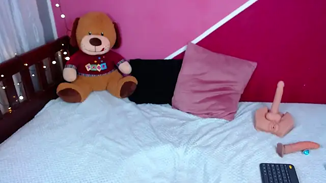 Queenamazon1 online show from March 2025 09:10:01 AM