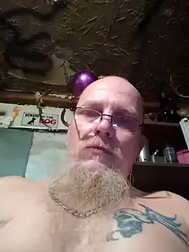 Snapshot of Kevinmc1d chatting on September 2025 07:01:01 AM Kevinmc1d online show from September 2025 07:01:01 AM