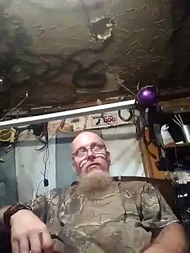 Snapshot of Kevinmc1d chatting on October 2025 11:43:01 AM Kevinmc1d online show from October 2025 11:43:01 AM