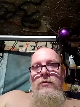 Snapshot of Kevinmc1d chatting on October 2025 03:57:02 PM Kevinmc1d online show from October 2025 03:57:02 PM