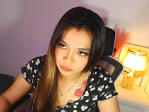 MajesticKitana online show from February 2026 06:26:01 AM