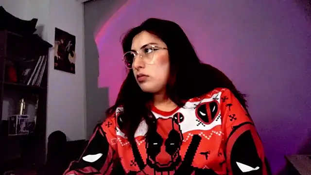 Snapshot of Scarlett_Sen chatting on November 2025 02:07:02 PM Scarlett Sen online show from November 2025 02:07:02 PM