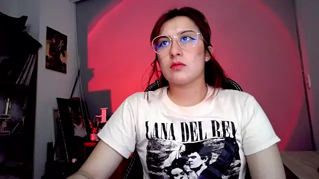 Snapshot of Scarlett_Sen chatting on November 2025 06:01:02 PM Scarlett Sen online show from November 2025 06:01:02 PM