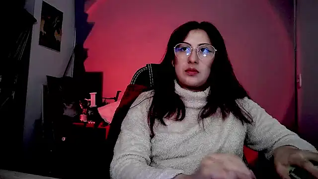 Snapshot of Scarlett_Sen chatting on November 2025 02:17:01 PM Scarlett Sen online show from November 2025 02:17:01 PM