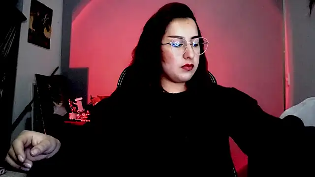 Snapshot of Scarlett_Sen chatting on November 2025 02:50:01 PM Scarlett Sen online show from November 2025 02:50:01 PM