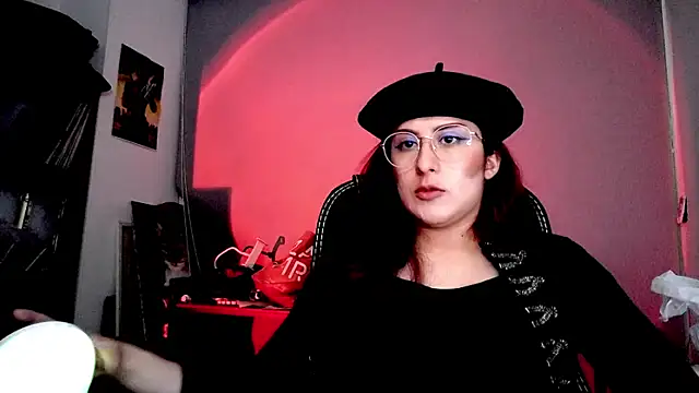 Snapshot of Scarlett_Sen chatting on November 2025 01:35:02 PM Scarlett Sen online show from November 2025 01:35:02 PM