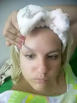 Snapshot of shaynarg chatting on March 2025 06:08:01 AM shaynarg online show from March 2025 06:08:01 AM