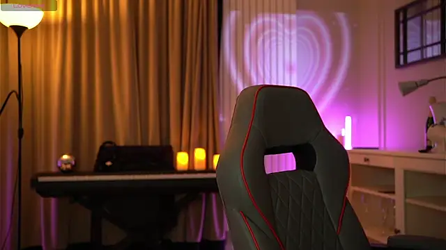 Your Nicolett online show from February 2026 02:08:02 AM