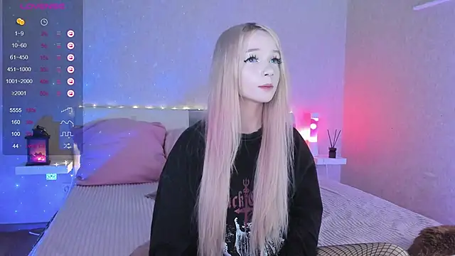 Misty Shadow online show from March 2025 06:43:02 PM