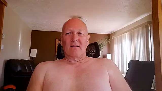 Snapshot of BasicAnt chatting on June 2026 02:08:02 PM BasicAnt online show from June 2026 02:08:02 PM