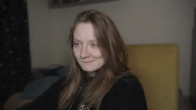 mollytuck online show from January 2025 01:03:01 PM