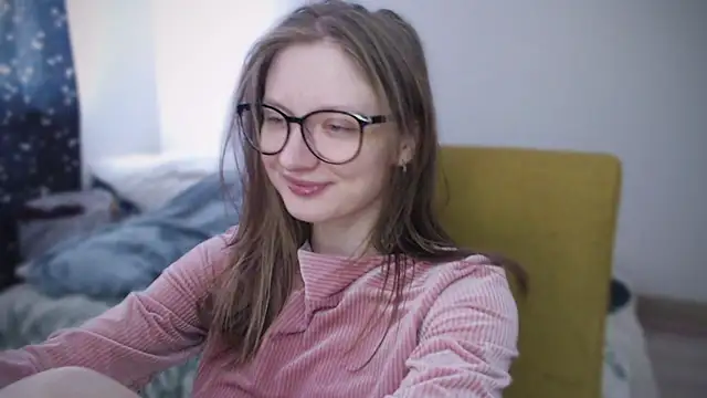 mollytuck online show from February 2025 09:24:01 AM