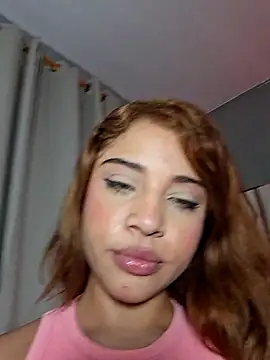 sheerly online show from November 2025 07:01:02 PM