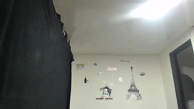 stifen  online show from January 2025 02:36:01 AM