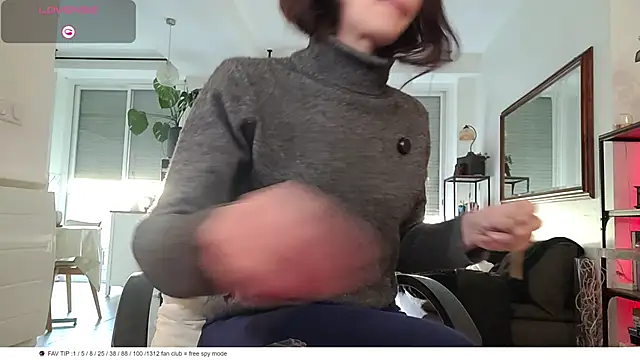 LanaCorona online show from January 2026 01:26:02 PM