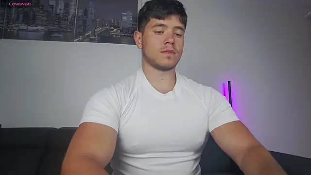 Arilas  online show from December 2025 07:25:02 AM