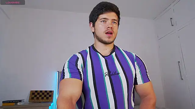 Arilas  online show from April 2026 07:42:01 AM