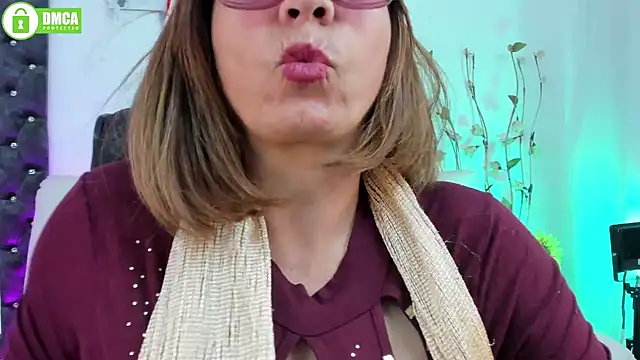 kimberlybirdx online show from December 2024 11:14:01 PM