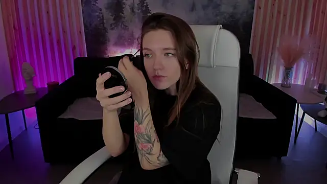 JennyDens online show from February 2025 02:37:02 AM