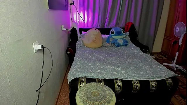 monica  elder online show from June 2026 03:46:02 AM