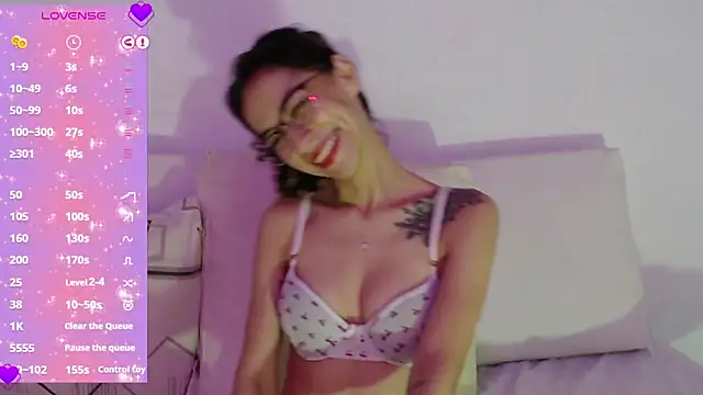 sara  addams online show from December 2024 08:25:01 PM