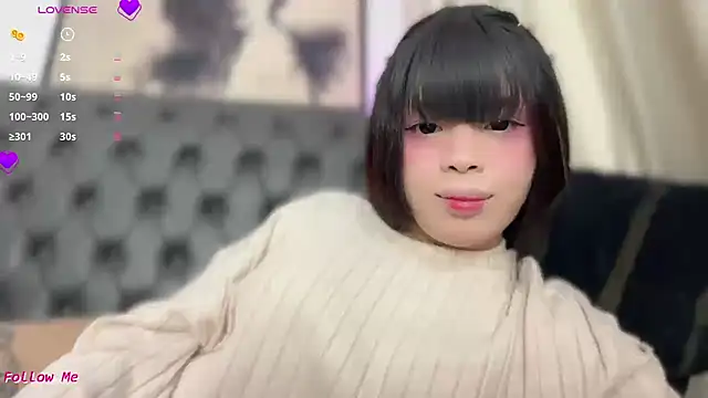 SweetCheska19 online show from June 2026 06:43:01 PM