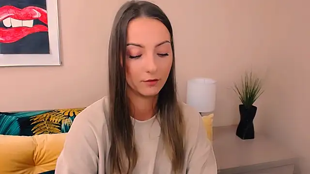 Snapshot of NatalieSexy chatting on May 2026 06:11:01 AM NatalieSexy online show from May 2026 06:11:01 AM