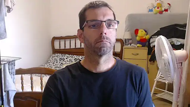 steph19x5 online show from October 2025 08:01:01 AM