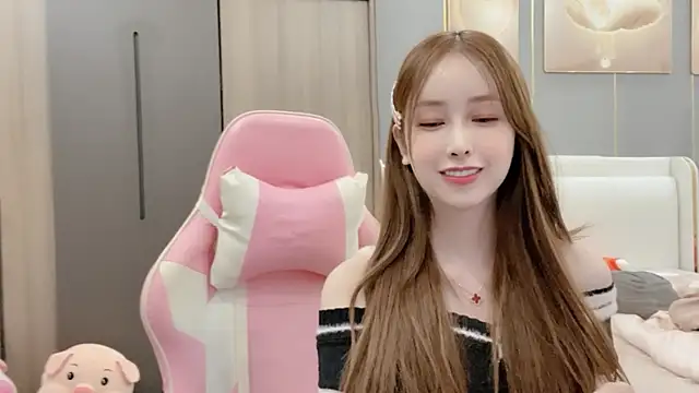 Snapshot of ANNA102 chatting on January 2025 05:35:02 PM ANNA102 online show from January 2025 05:35:02 PM