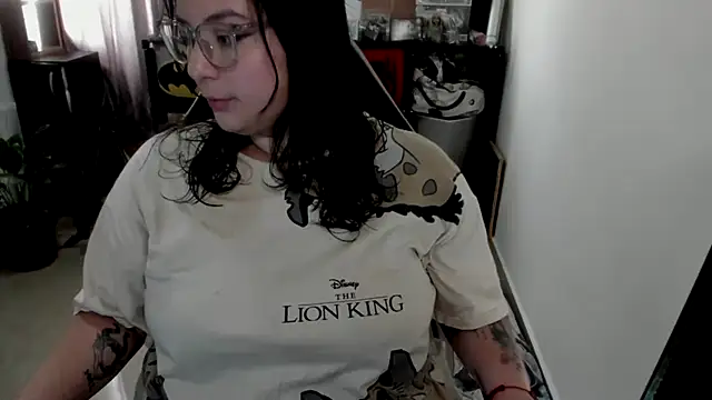 Snapshot of aika-dreams chatting on May 2026 01:51:02 PM aika-dreams online show from May 2026 01:51:02 PM