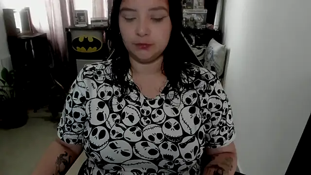 Snapshot of aika-dreams chatting on May 2026 02:33:02 PM aika-dreams online show from May 2026 02:33:02 PM