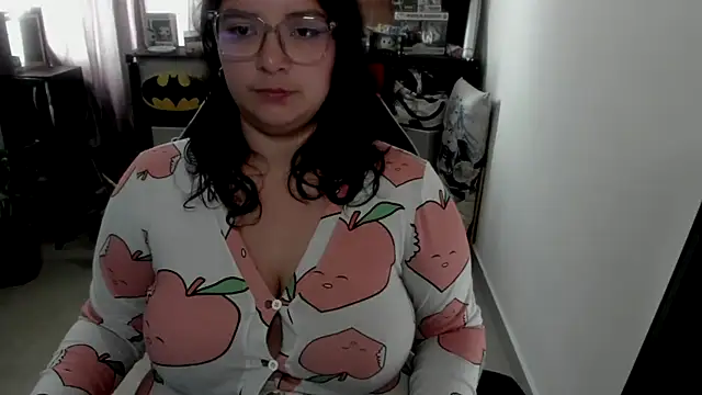 Snapshot of aika-dreams chatting on May 2026 02:45:01 PM aika-dreams online show from May 2026 02:45:01 PM