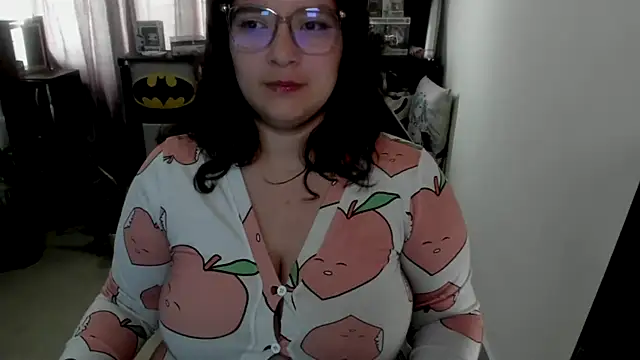 Snapshot of aika-dreams chatting on May 2026 01:10:02 PM aika-dreams online show from May 2026 01:10:02 PM