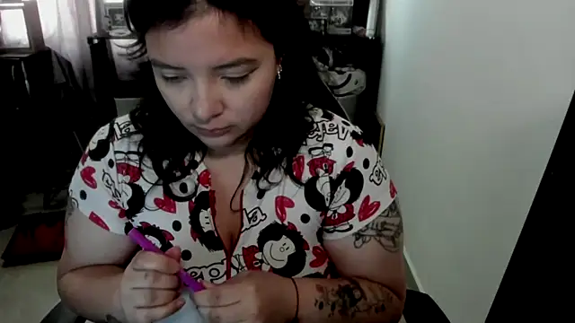 Snapshot of aika-dreams chatting on May 2026 01:05:02 PM aika-dreams online show from May 2026 01:05:02 PM