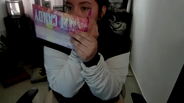 Snapshot of aika-dreams chatting on May 2026 01:29:02 PM aika-dreams online show from May 2026 01:29:02 PM