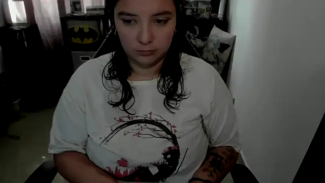 Snapshot of aika-dreams chatting on June 2026 01:54:02 PM aika-dreams online show from June 2026 01:54:02 PM