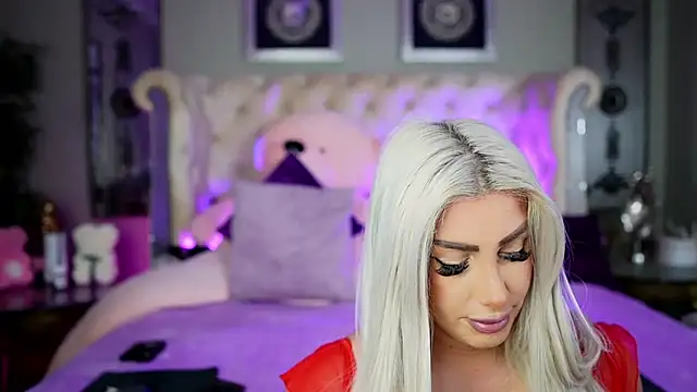 Snapshot of Squirt_Tanya chatting on January 2026 05:27:02 PM Squirt Tanya online show from January 2026 05:27:02 PM